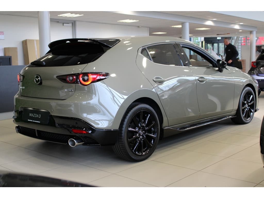 Mazda 3 Skyactiv-X 186pk M Hybrid Homura Aero Pack Diverse Accecoires! Groot voordeel! thumbnail 2