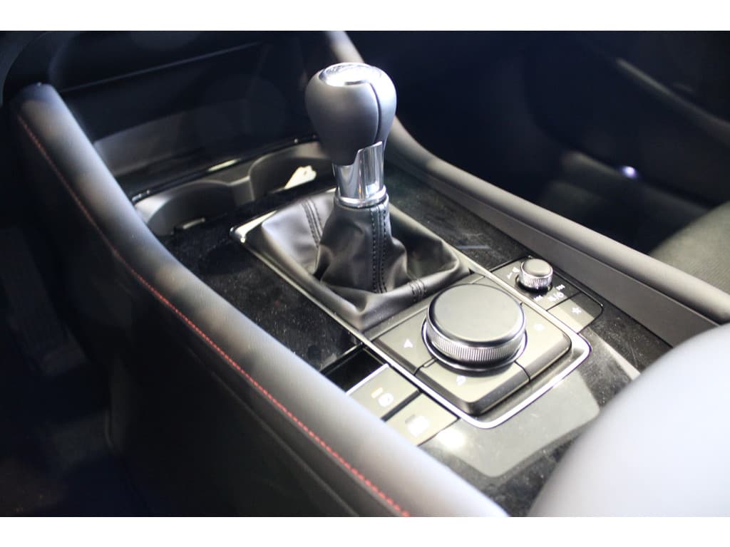 Mazda 3 Skyactiv-X 186pk M Hybrid Homura Aero Pack Diverse Accecoires! Groot voordeel! thumbnail 13