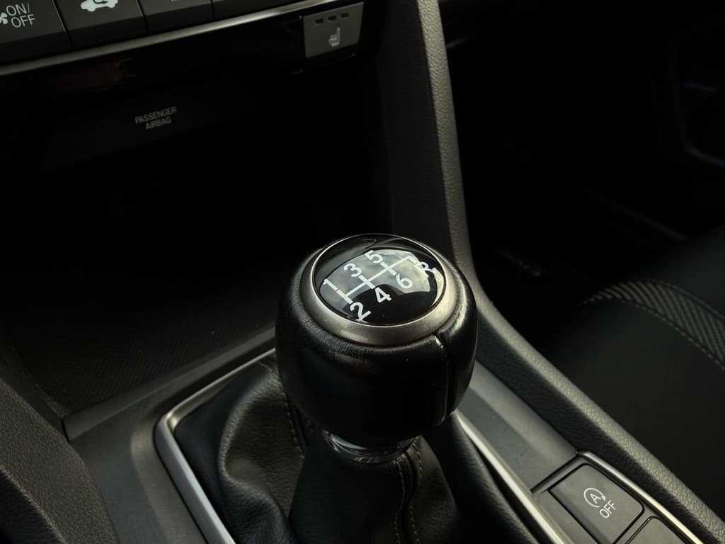 Honda Civic 1.5 i-VTEC 182pk 5D Sport thumbnail 15