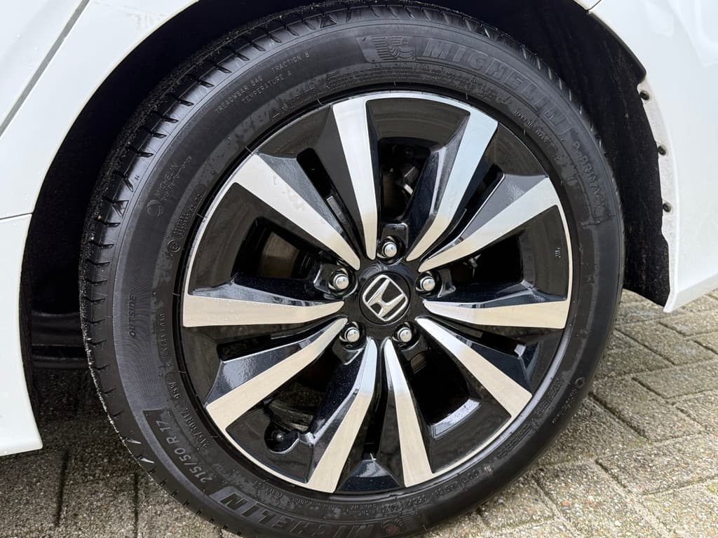 Honda Civic 2.0 HYBRID 184PK Automaat Elegance thumbnail 16