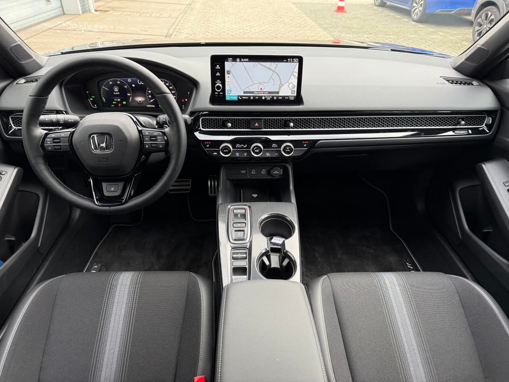 Honda Civic 2.0 HYBRID 184PK Automaat Sport Black Emblem Pack thumbnail 5