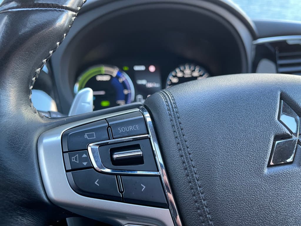 Mitsubishi Outlander 2.4 PHEV 240pk 4WD Automaat Intense+ thumbnail 32