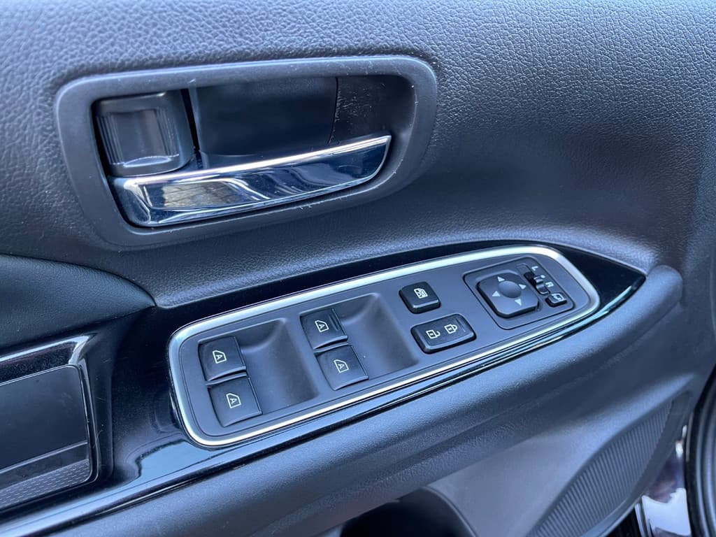 Mitsubishi Outlander 2.4 PHEV 240pk 4WD Automaat Intense+ thumbnail 31