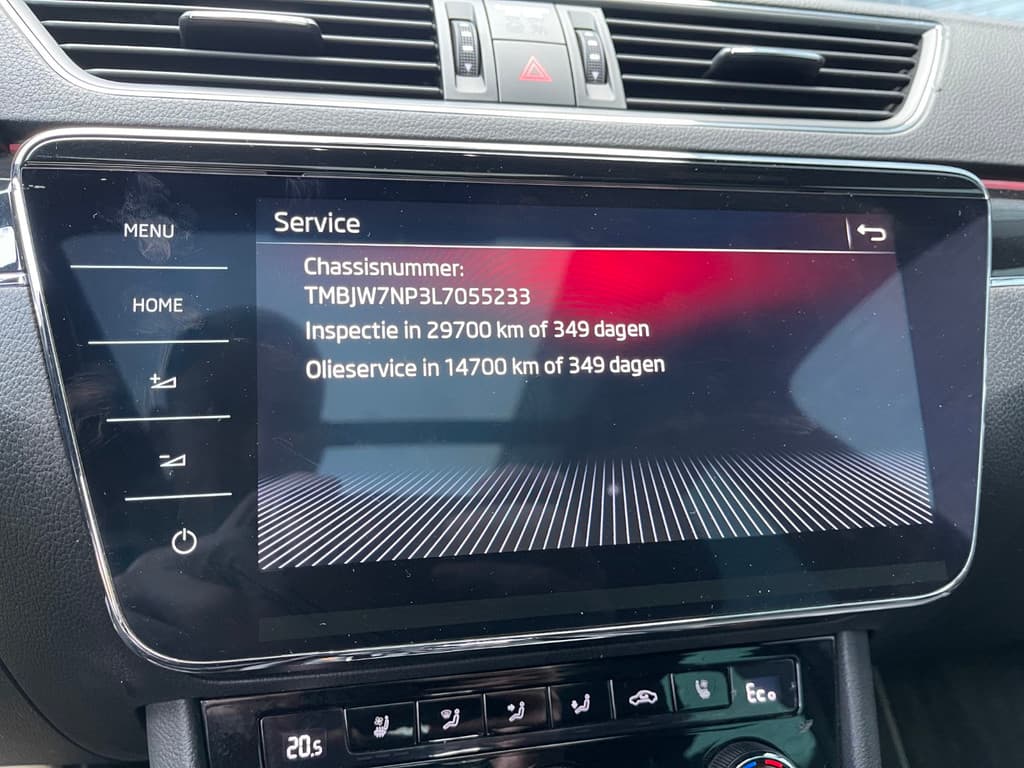 Škoda Superb Combi 1.4 TSI Plug-in Hybrid 217pk Automaat Laurin & Klement thumbnail 51