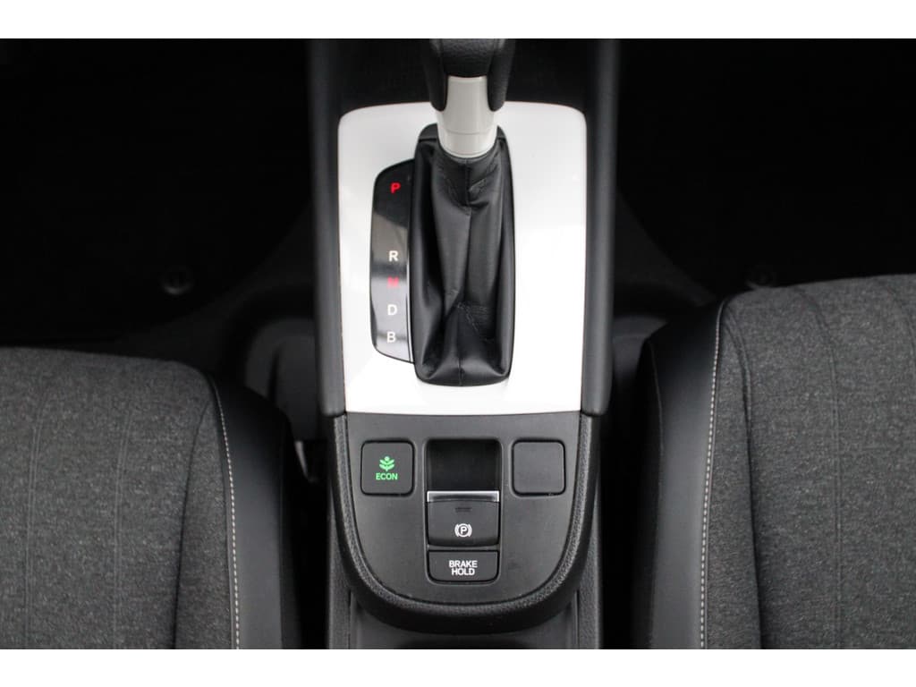 Honda Jazz 1.5 i-MMD 109pk Hybrid CVT Elegance thumbnail 18