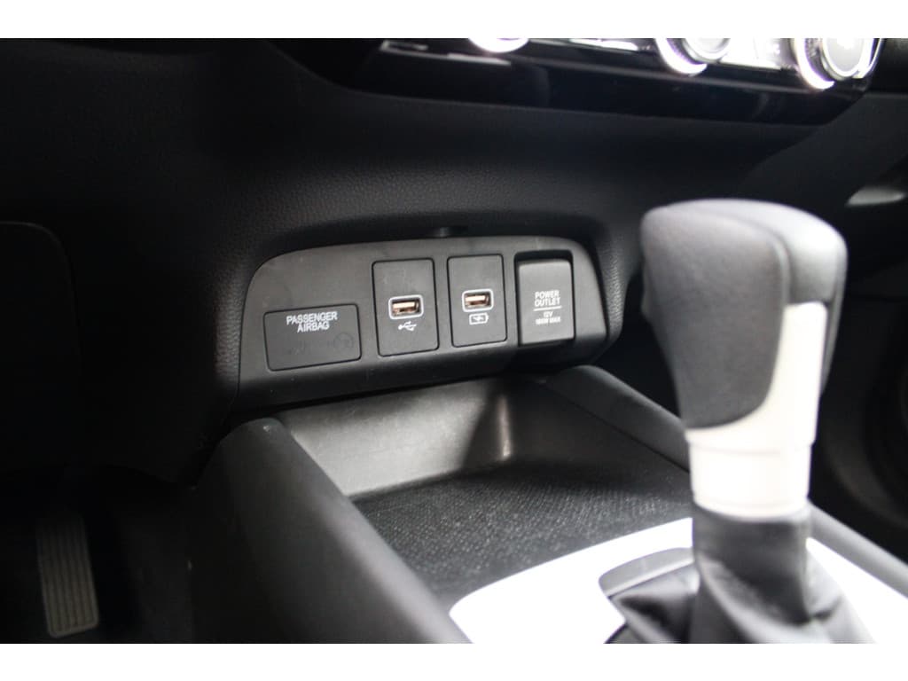 Honda Jazz 1.5 i-MMD 109pk Hybrid CVT Elegance thumbnail 20