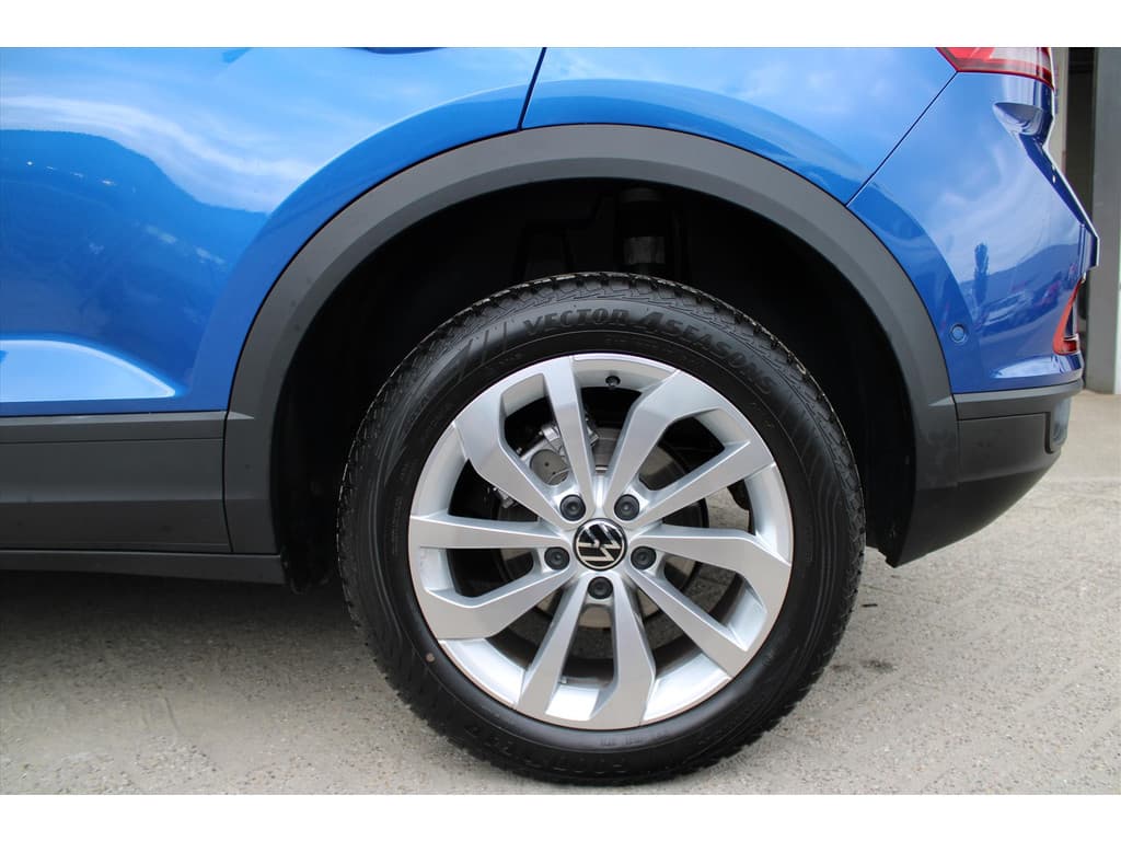 Volkswagen T-Roc 1.5 TSI 150pk 7-DSG Life Edition thumbnail 9