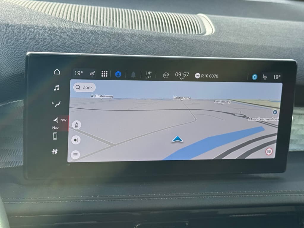 Alfa Romeo Romeo Tonale 1.3T PHEV 280pk Veloce panoramadak thumbnail 20