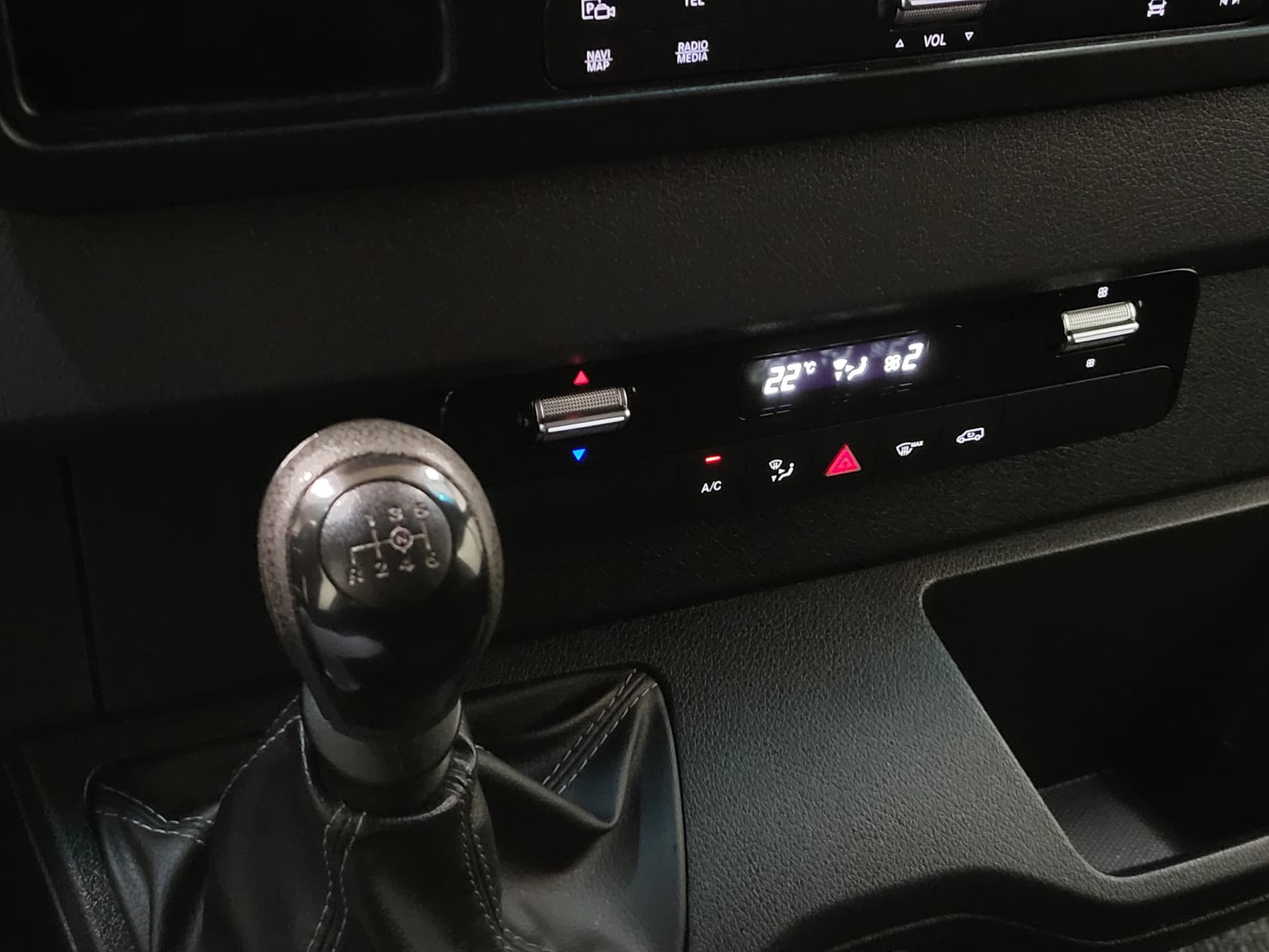 Mercedes-Benz Sprinter 317CDI L2/H2 Euro 6! thumbnail 14