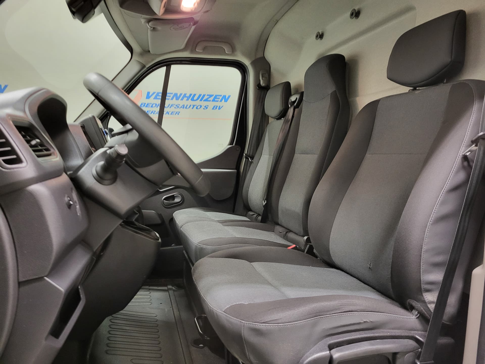 Renault Master 2.3dCi 135pk L3/H2 Euro 6! thumbnail 5