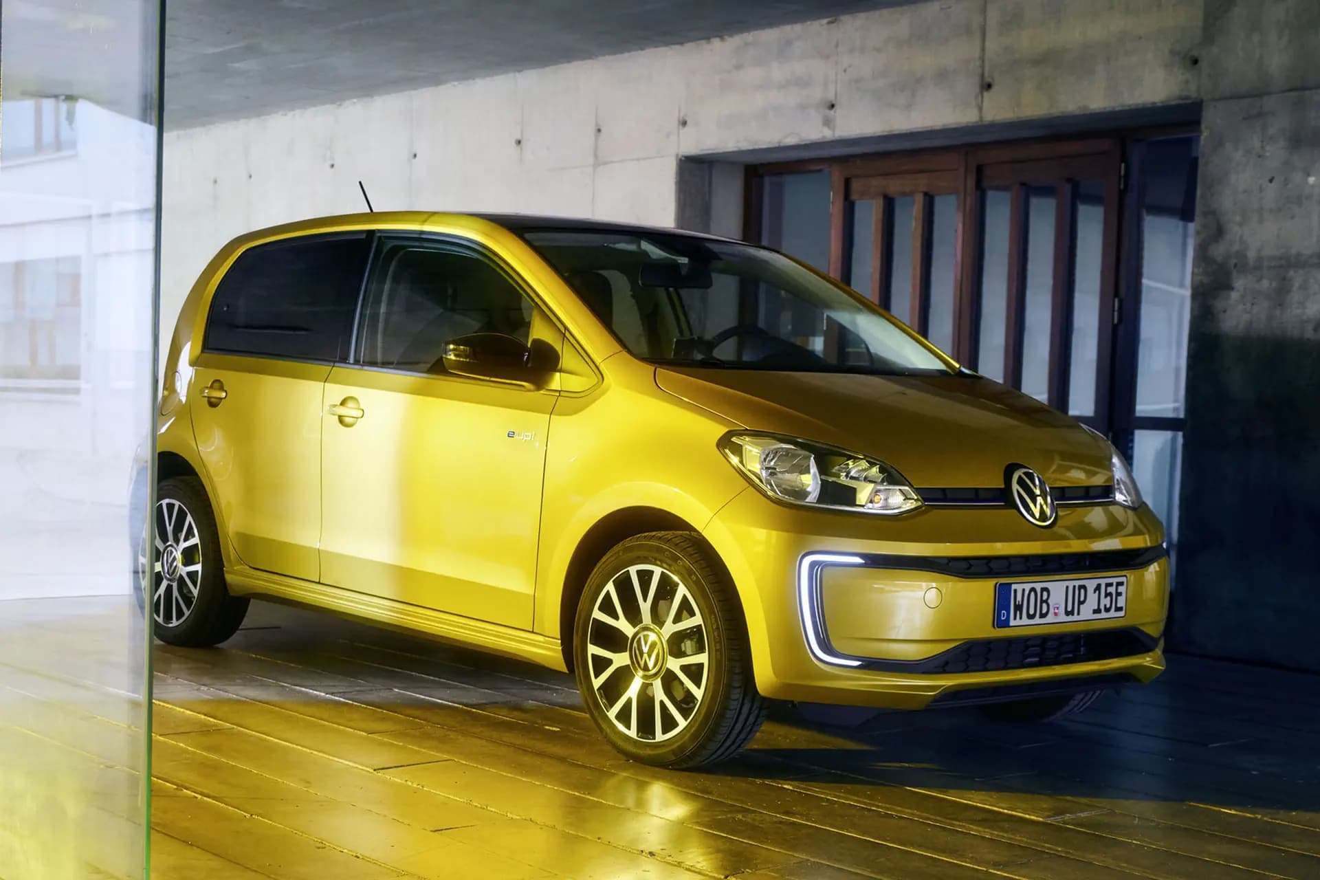 Vernieuwde Volkswagen e-Up! goedkoper