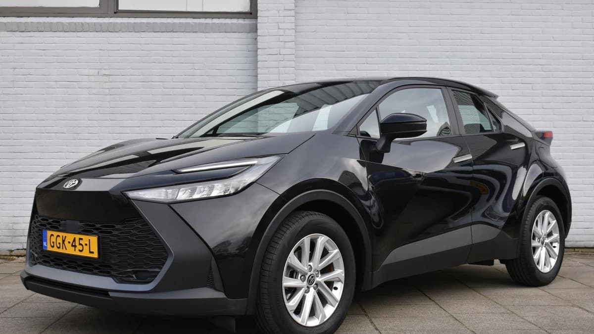 Toyota C-HR 1.8 Hybrid 140 Active Automaat 140Pk — foto 1