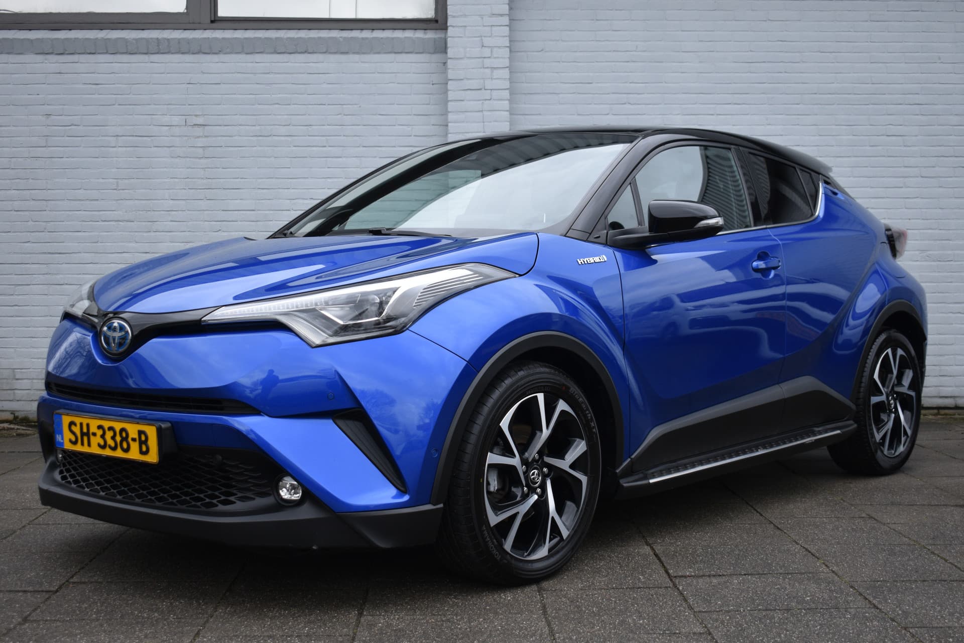 Toyota C-HR 1.8 Hybrid Bi-Tone Automaat 122pk
