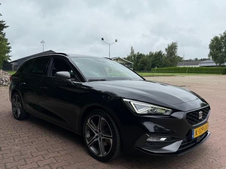Seat Leon SPORTSTOURER 1.5 eTSI 150PK FR LAUNCH EDITION/LED/NAV/HLEER/ACARPLAY
