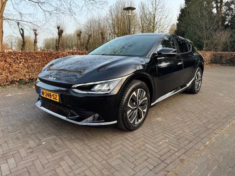 Kia EV6 PLUS 77.4KWH SOH 95.2% TREKHAAK/LEER/ACARPLAY/LED/FABRIEKSGARANTIE